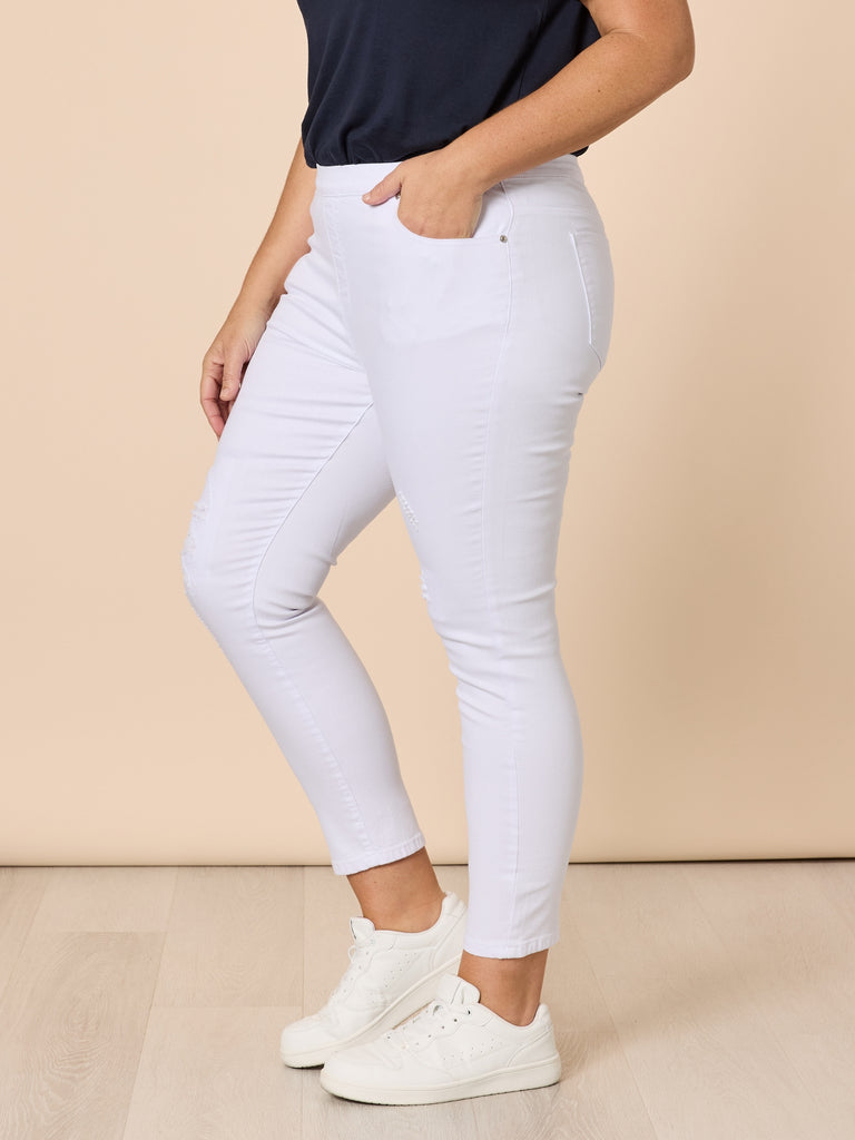 LA Distressed Pull On Stretch Denim Jean - White RC&CO