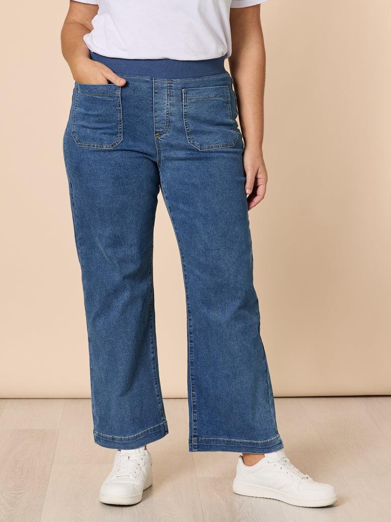 Carpenter Stretch Wide Leg Pull On Denim Jean - Washed Denim RC&CO