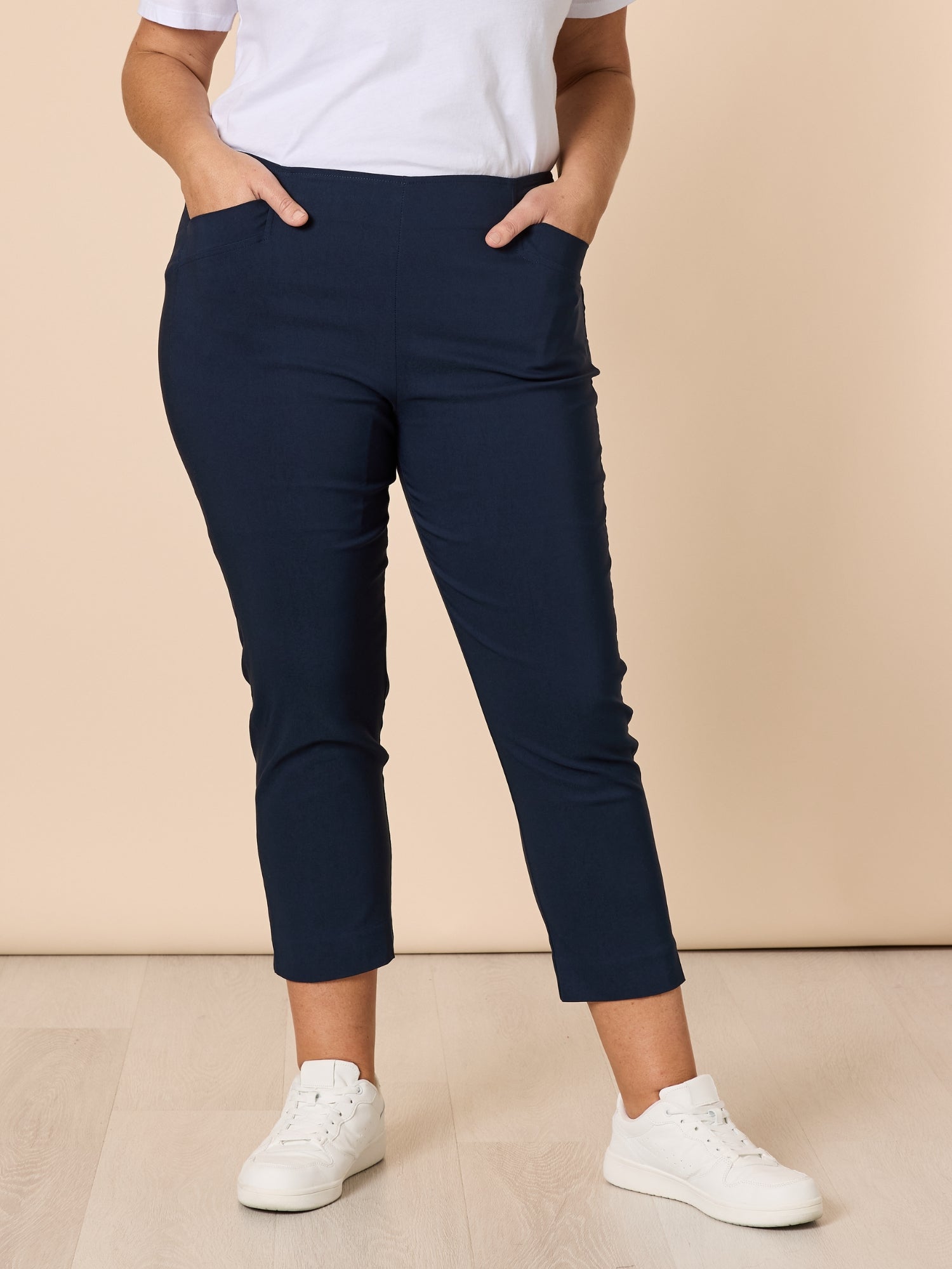 Zara Stretch Pant - Navy – RC & Co display picture 1