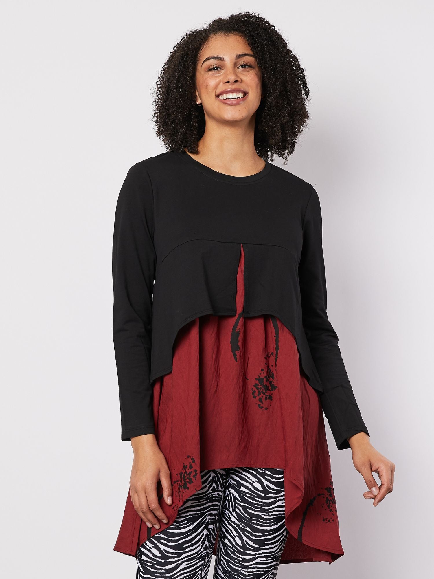 Arch Hem Spliced Top - Red