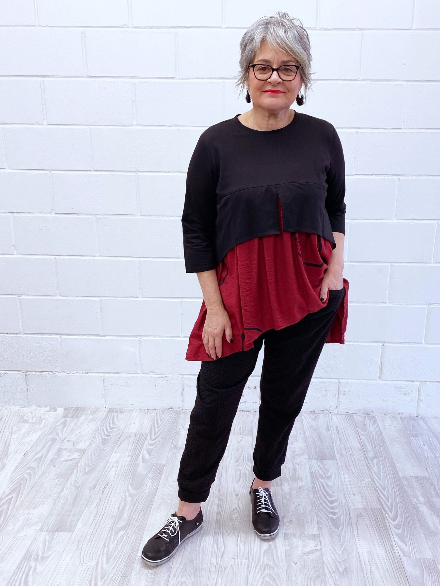 Arch Hem Spliced Top - Red