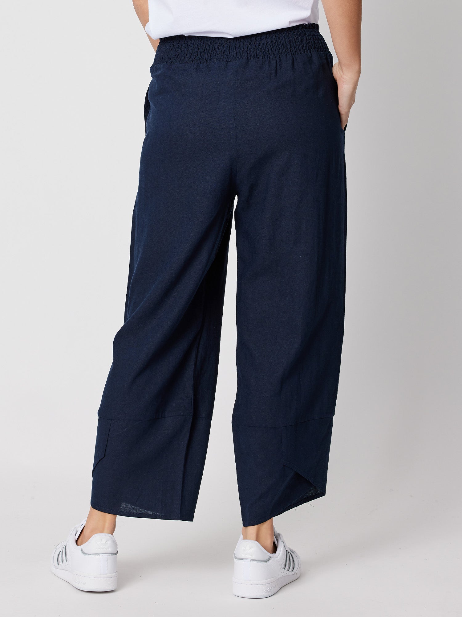 Shirred Waist Linen Blend Pant - Navy