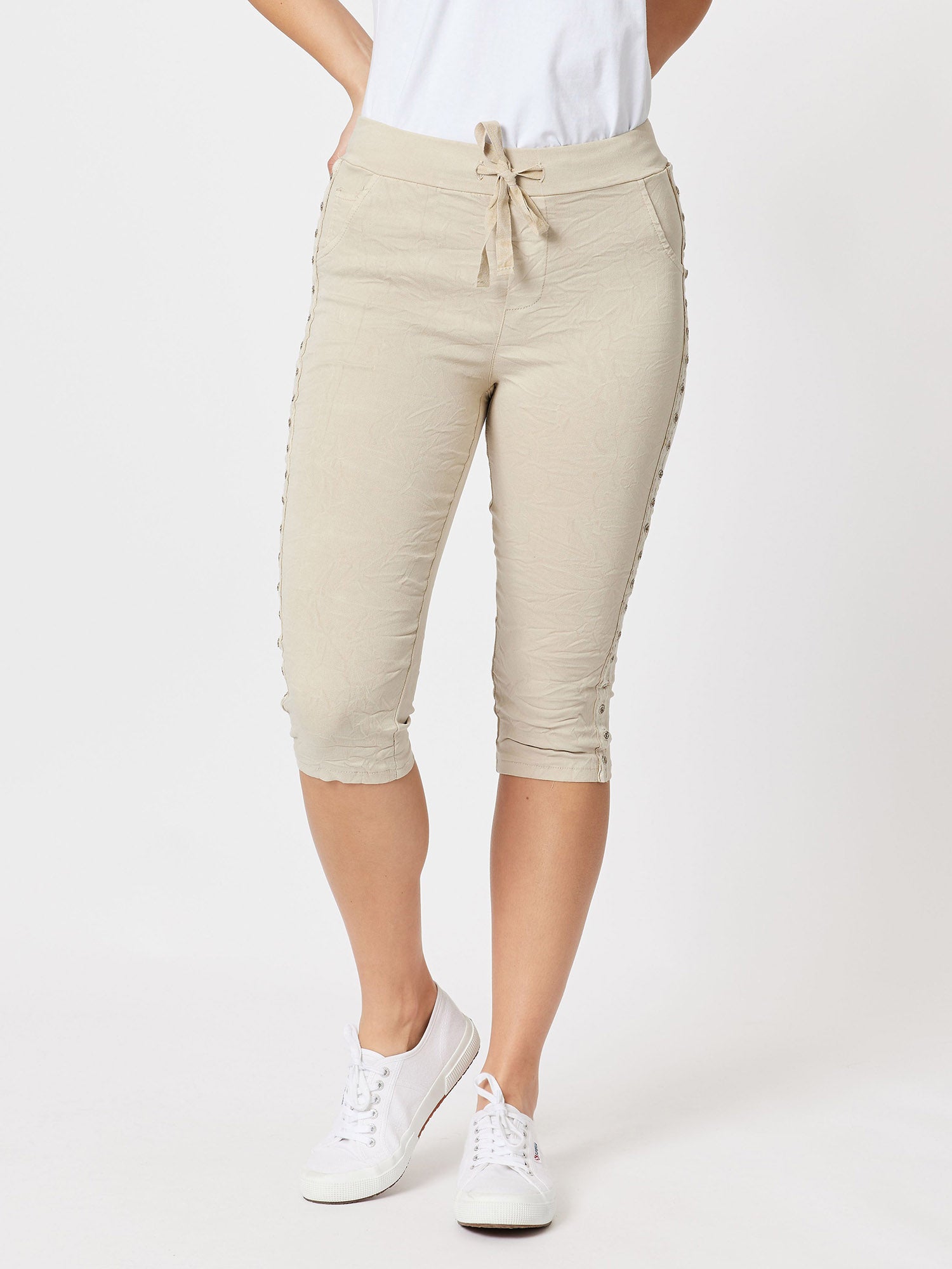 Crushed Embellished Pull On Short - Natural