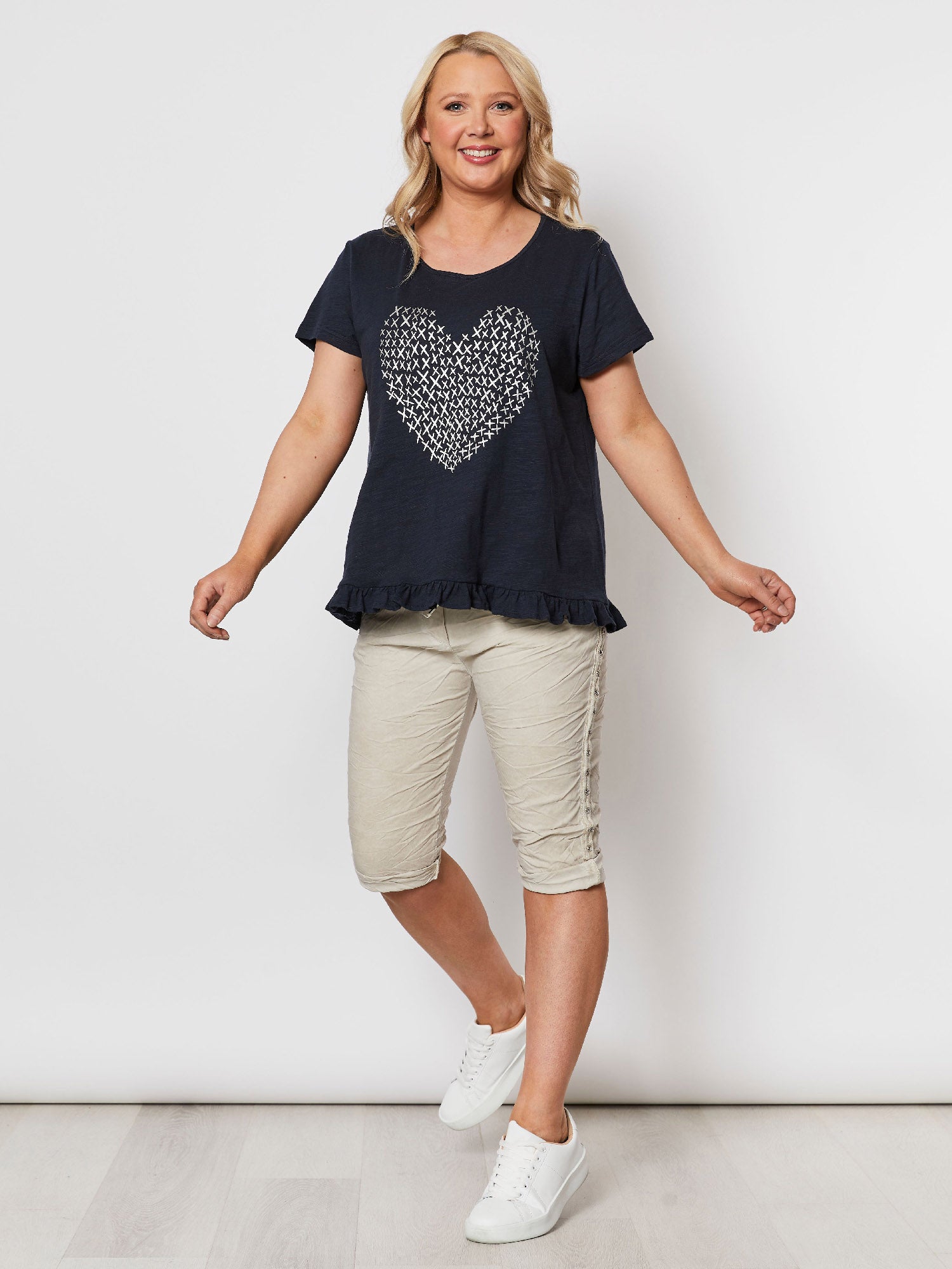 Crushed Embellished Pull On Short - Natural