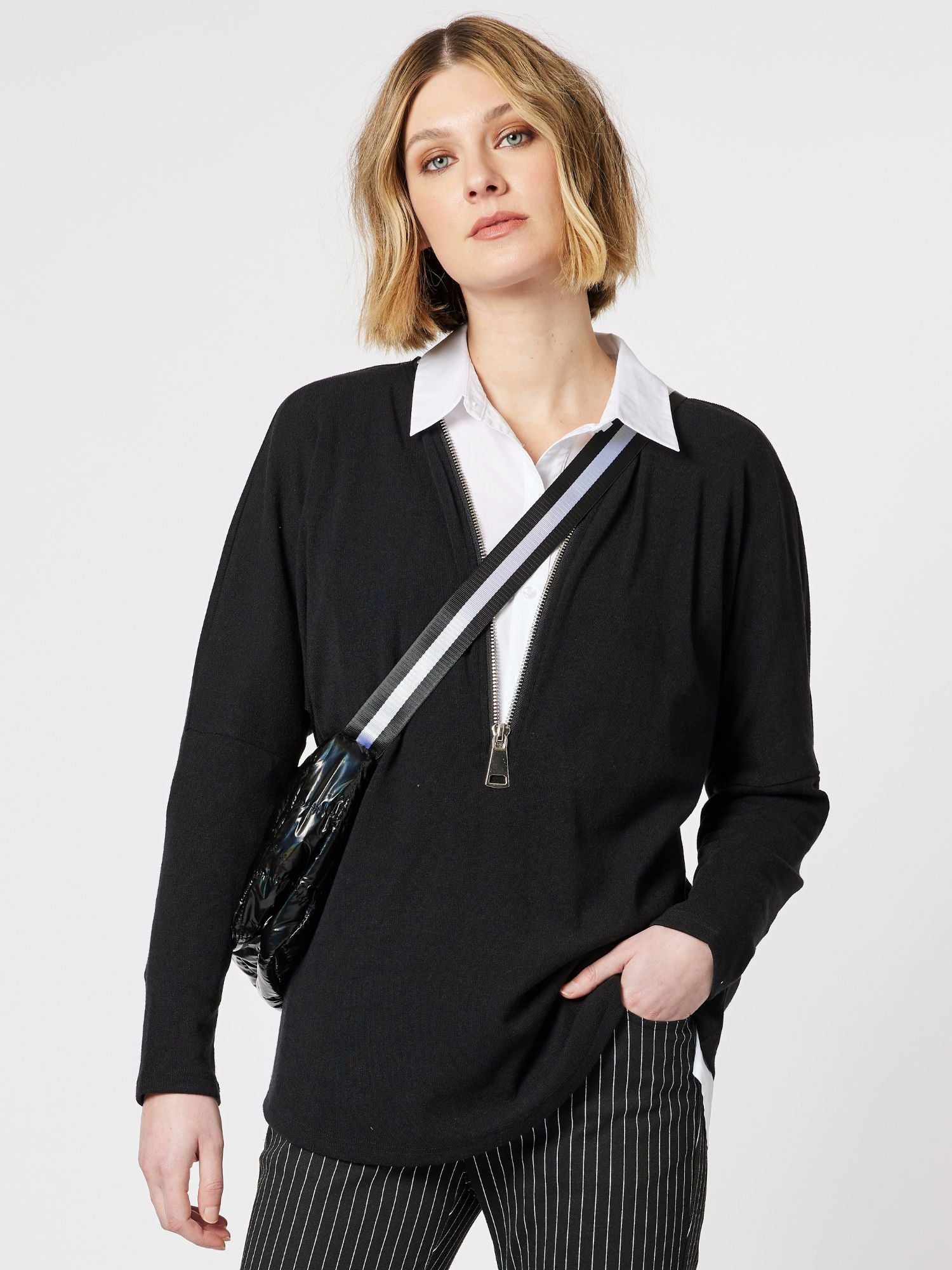 Batwing Zip Detail Knit Top - Black