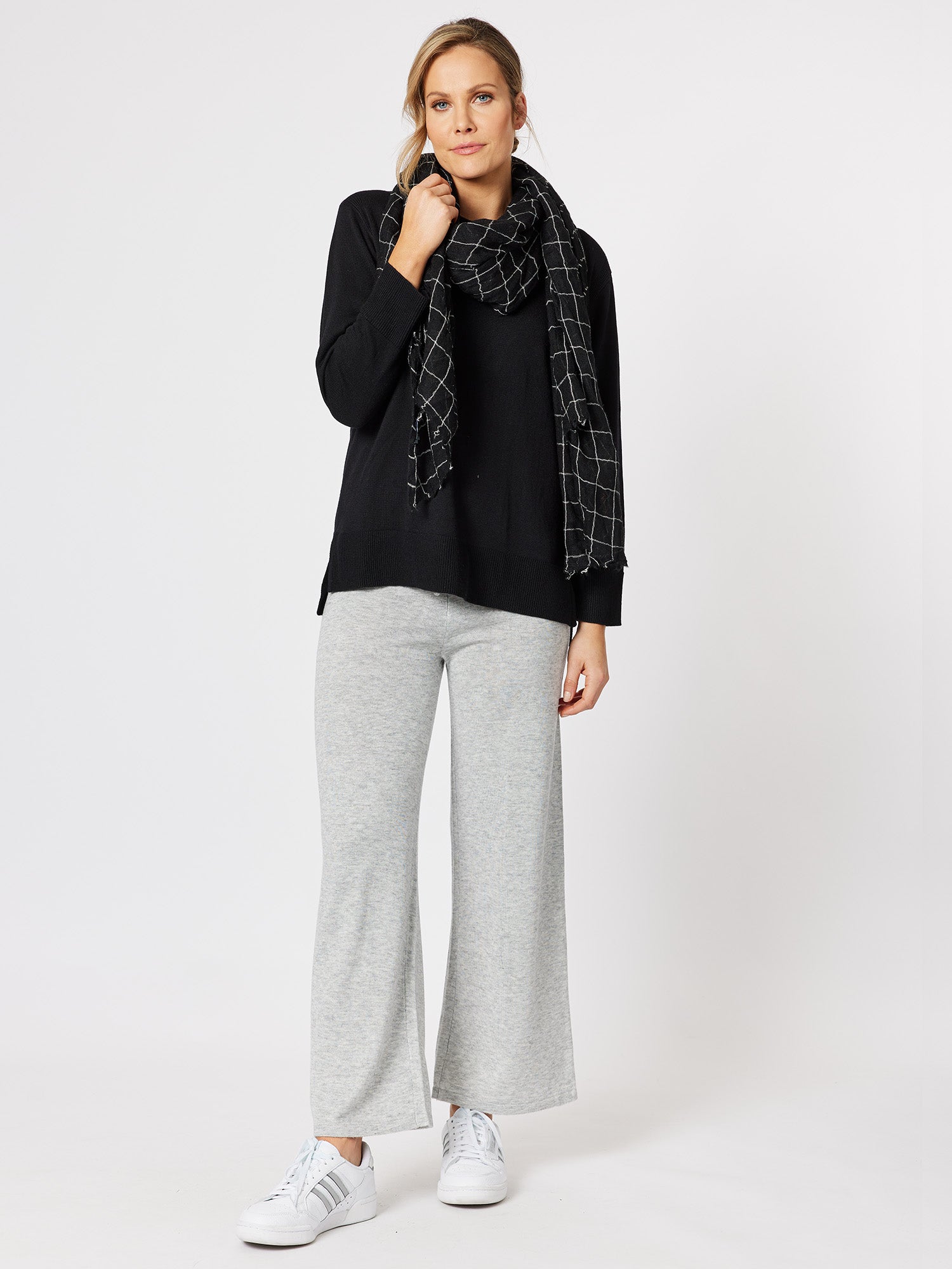 Venice Cashmere Blend Knit Top - Black