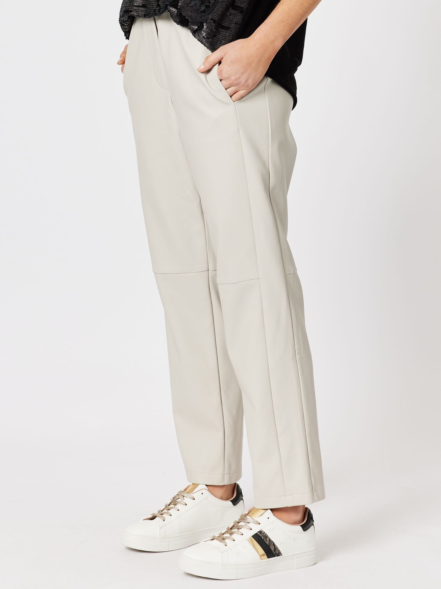 Vegan Leather Pull On Pant - Putty