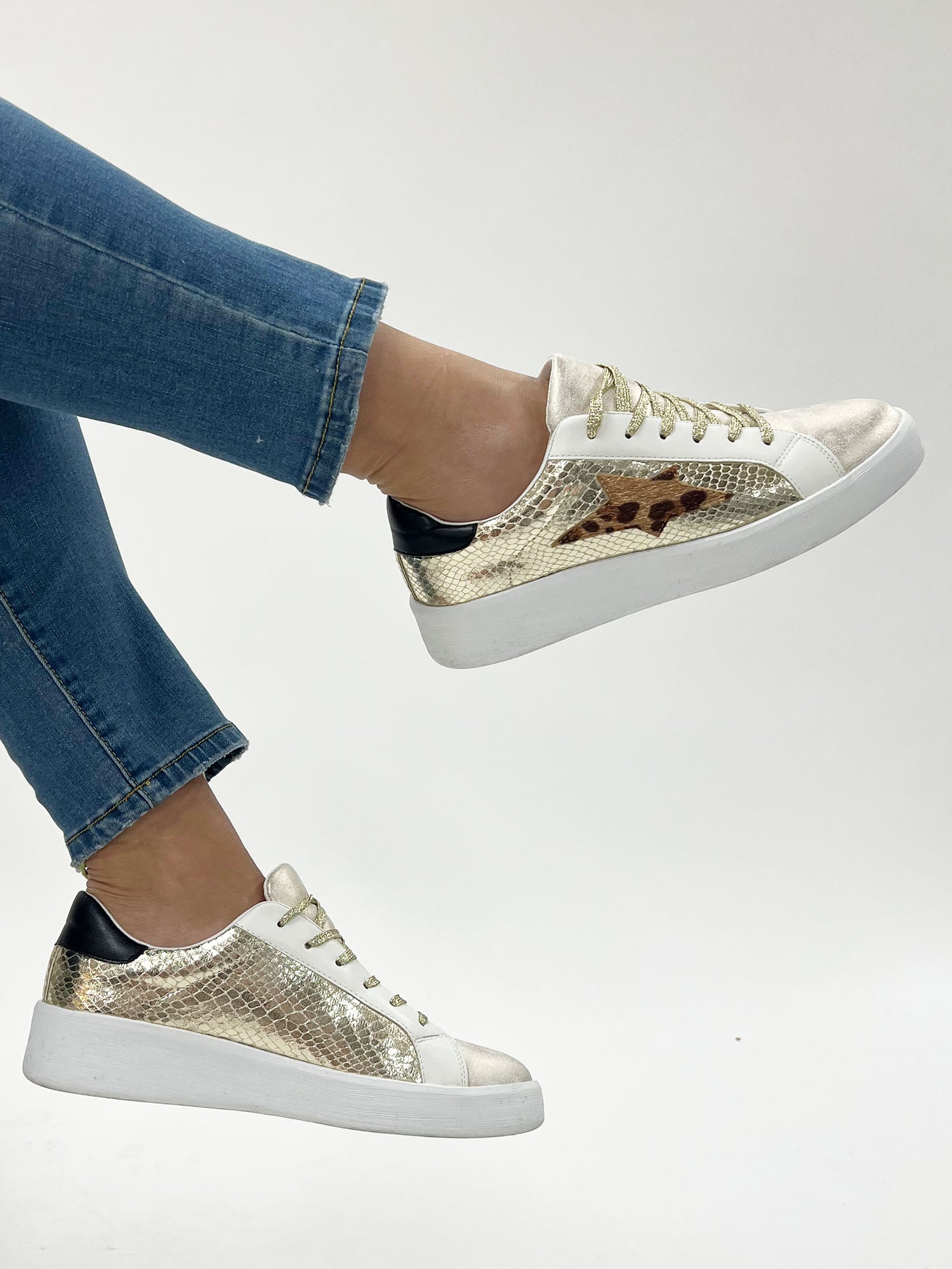 Metallic Star Sneaker - Gold