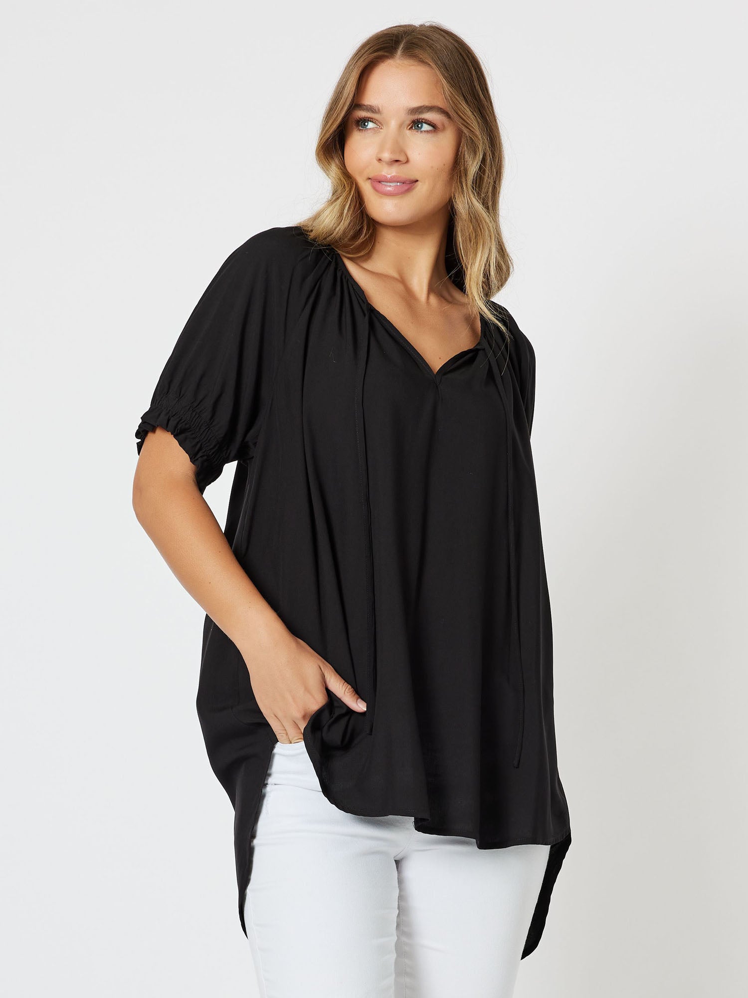 Jodie Short Sleeve Vneck Tunic Top - Black