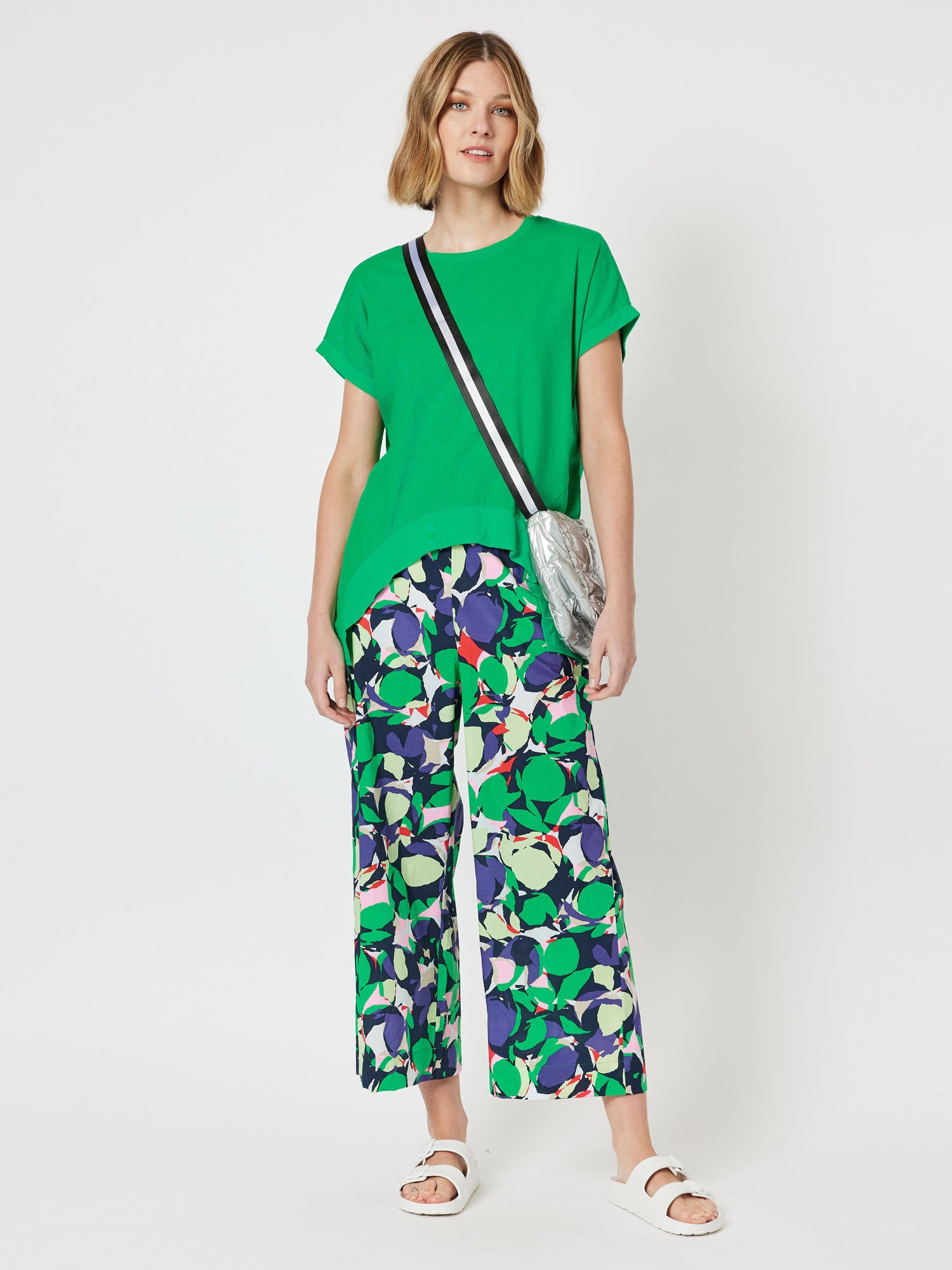 Eve Angled Hem Short Sleeve Top - Kelly Green