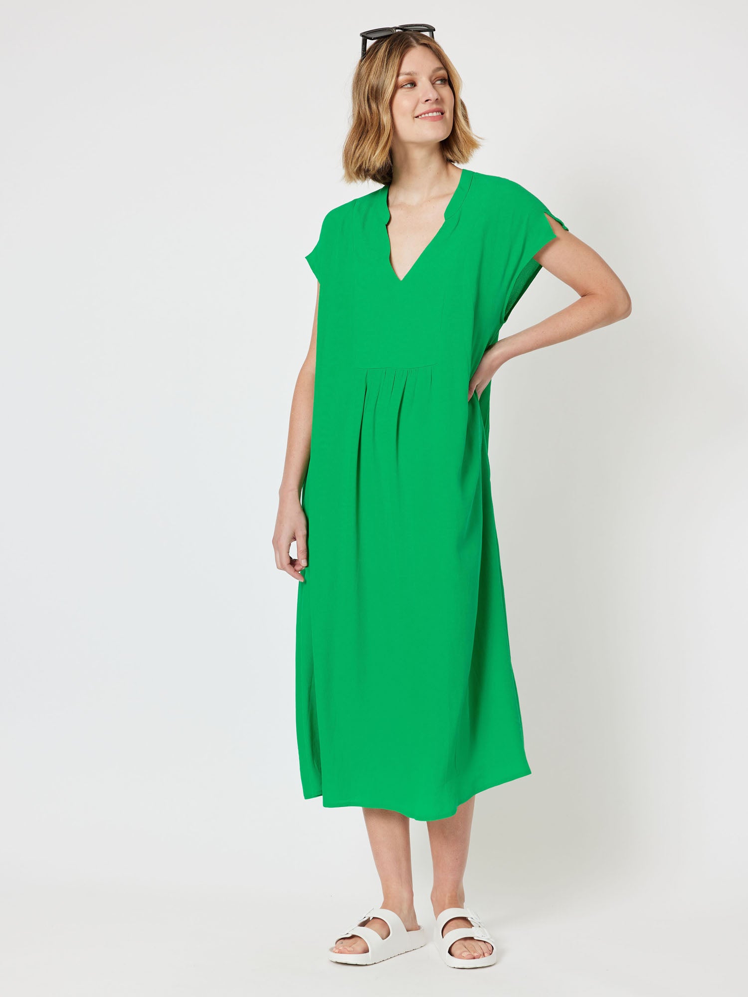 Kiani V-Neck Midi Dress - Green