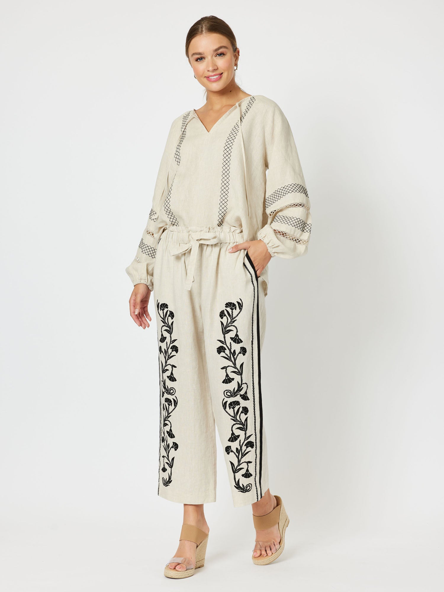 Trellis Linen Long Sleeve Top - Natural