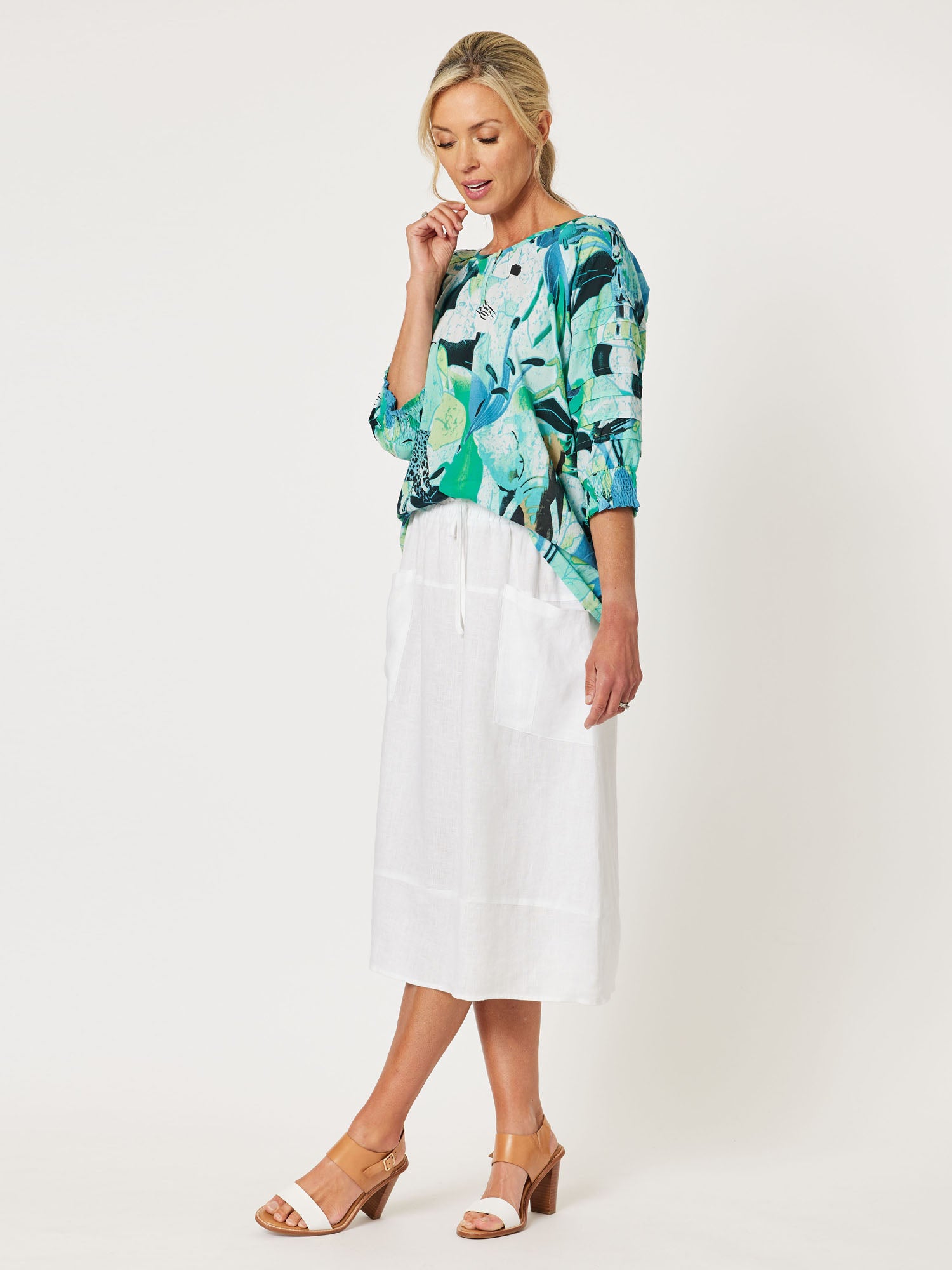 Sports Linen Pull On Skirt - White