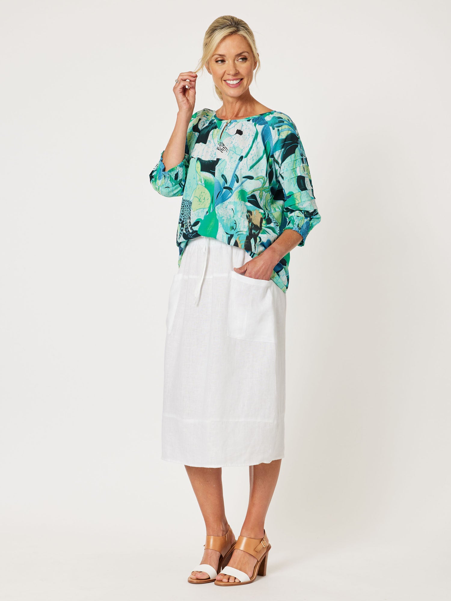 Sports Linen Pull On Skirt - White