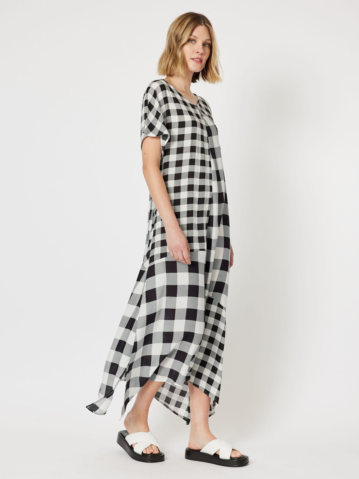 Medley Spliced Check Short Sleeve Long Dress - Black/White