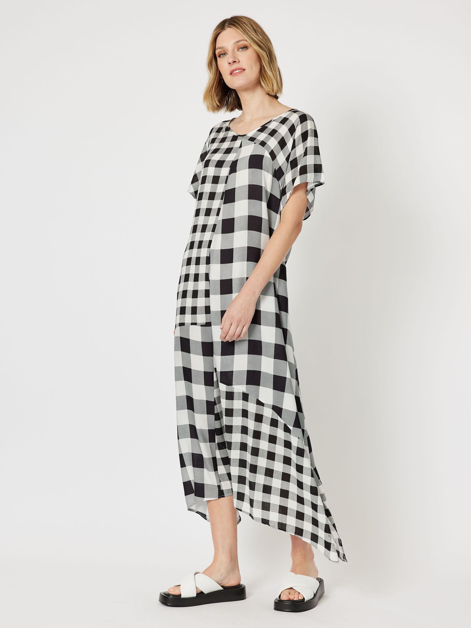 Medley Spliced Check Short Sleeve Long Dress - Black/White