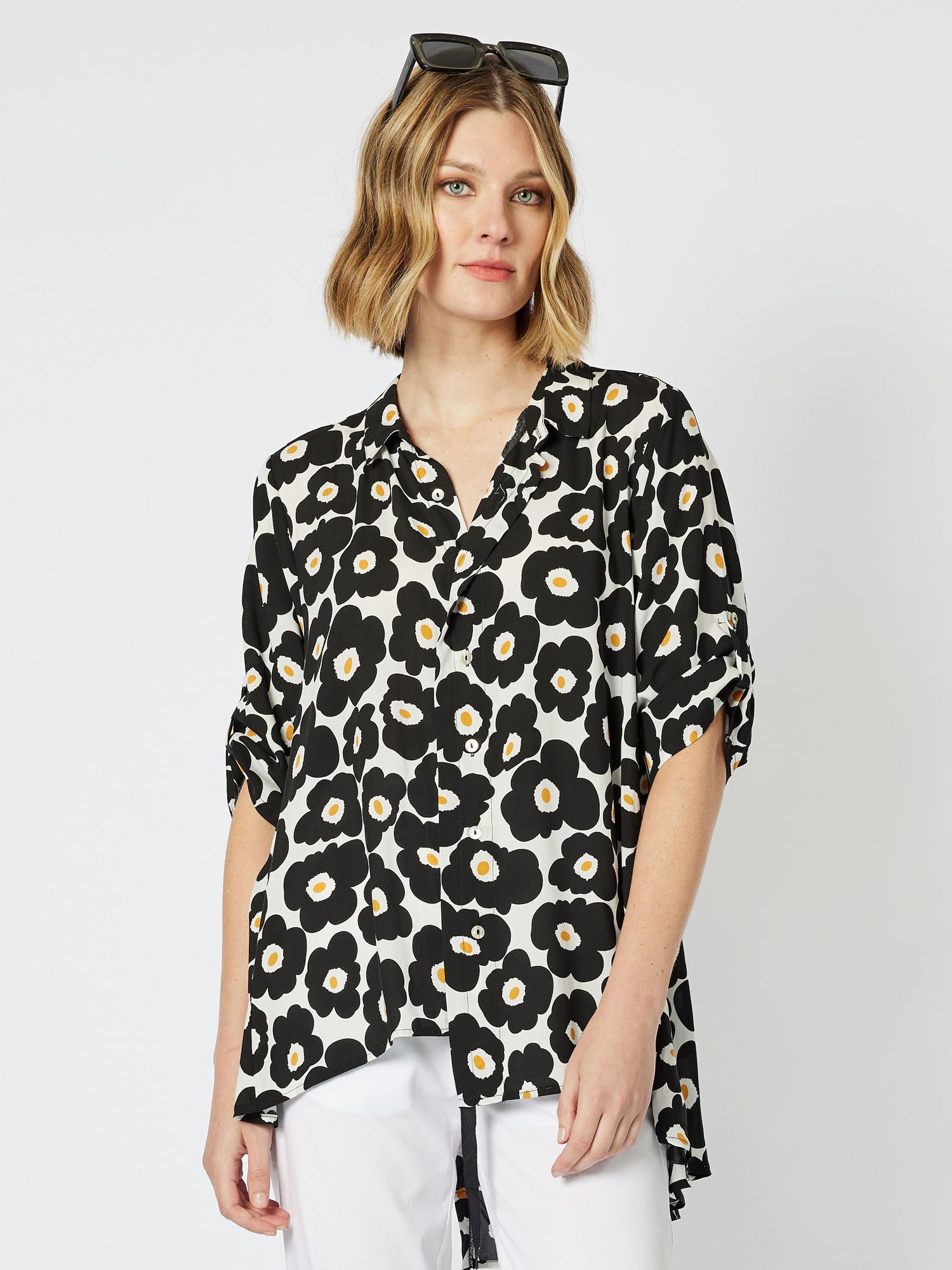 Poppy Print Asymetric Hem 3/4 Sleeve Shirt - Black/White