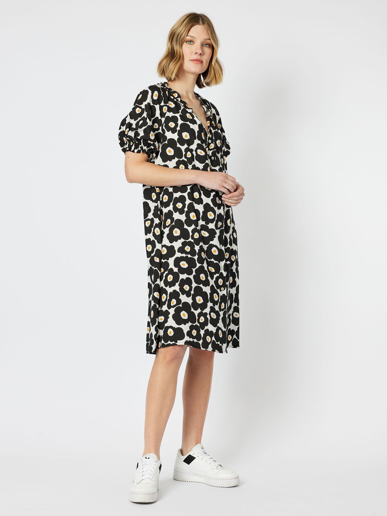 Poppy Print Button Dress - Black/White