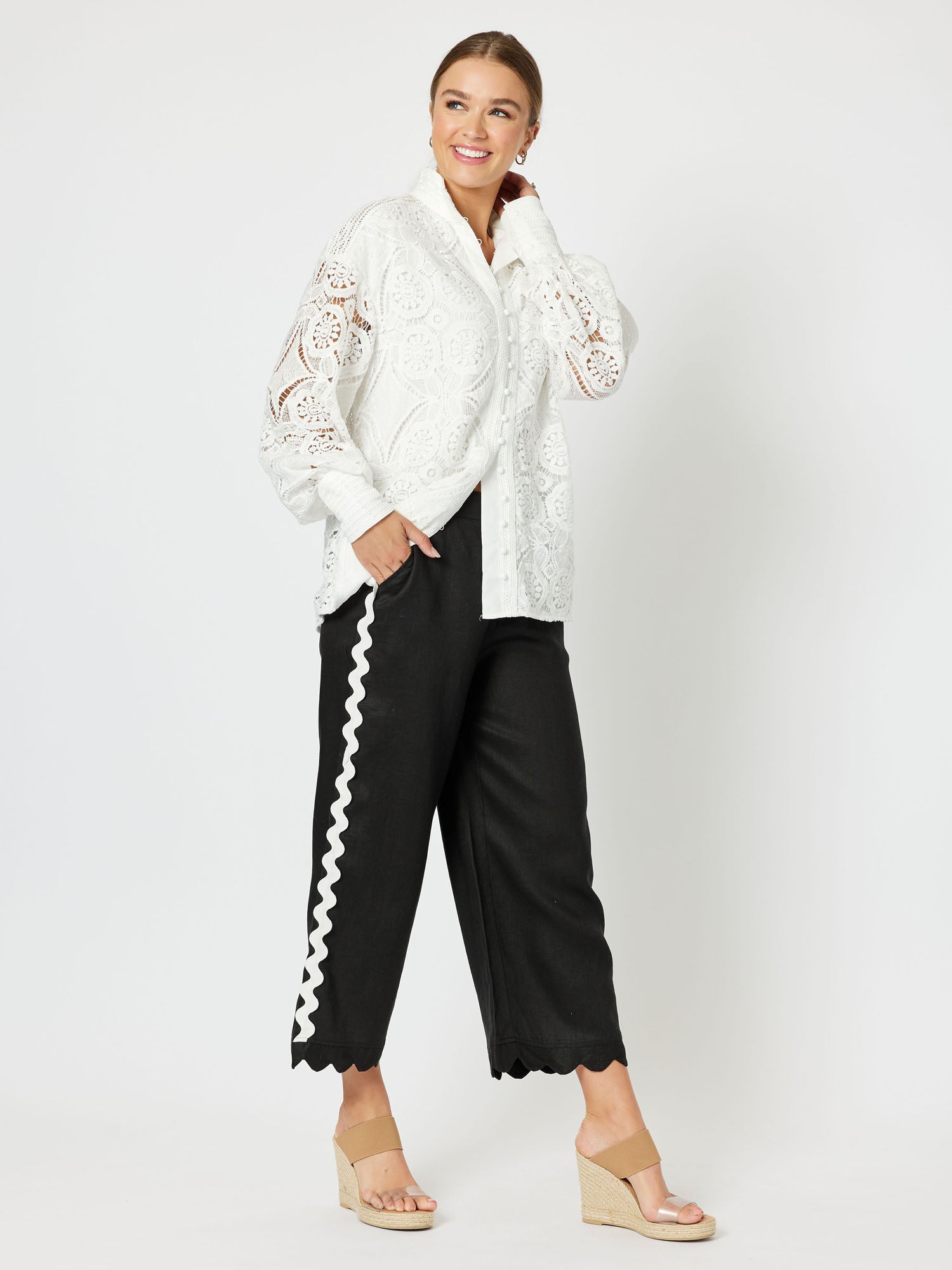 Ric Rac Trim Linen Wide Leg 7/8 Pant - Black