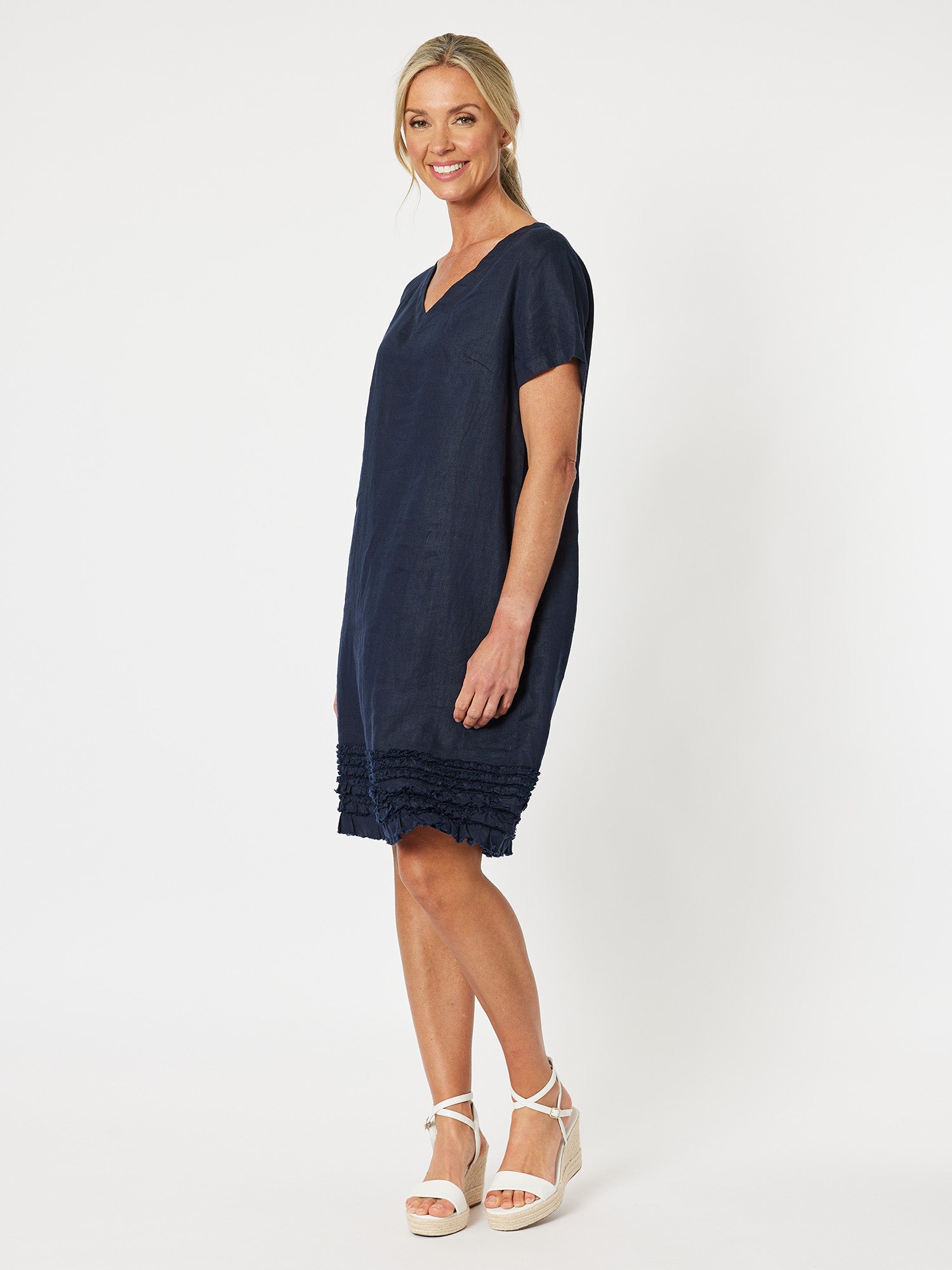 Chic Linen Shift Dress - Navy