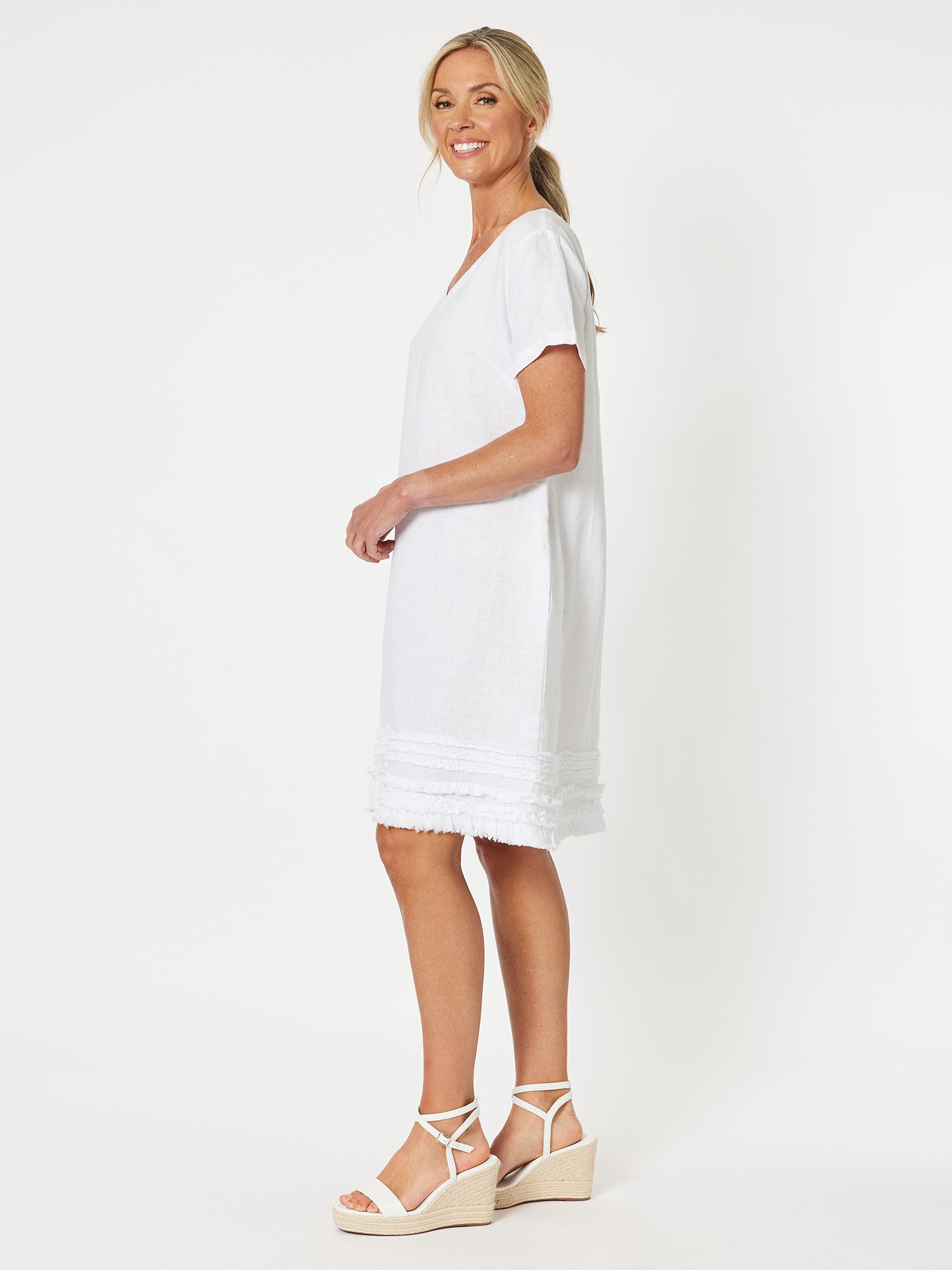 Chic Linen Shift Dress - White
