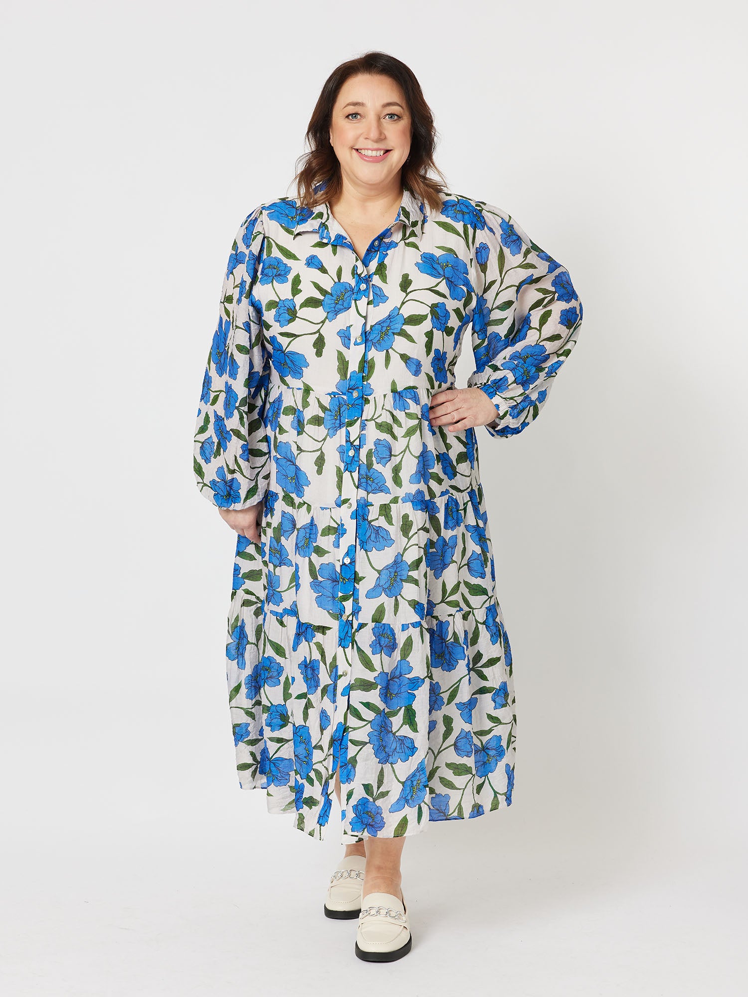 Roxana Harris: Book Your Style Consultation - hlijoaw