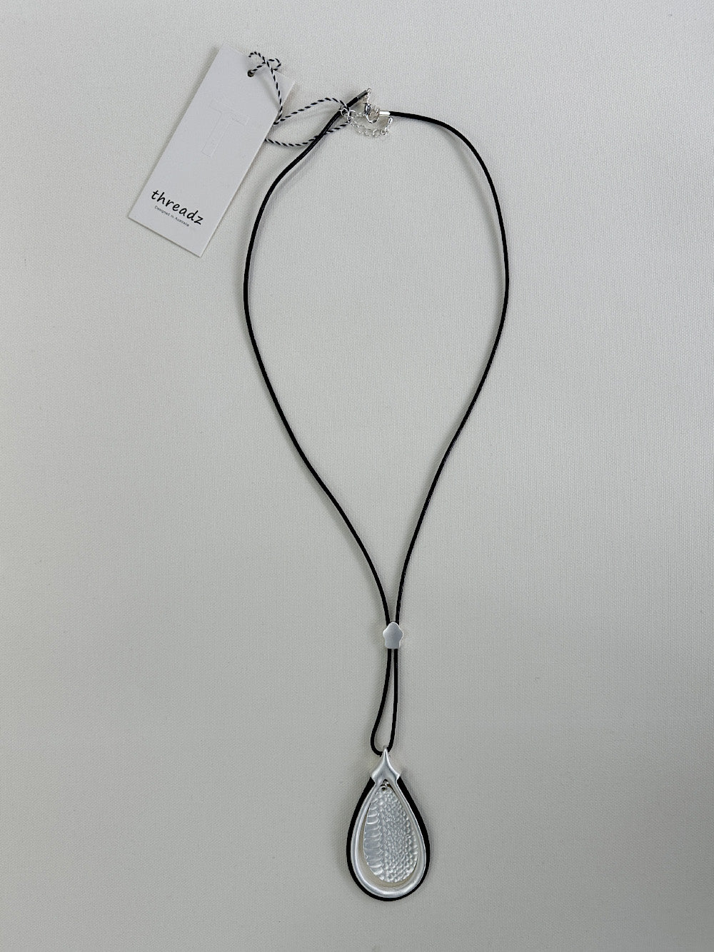 Teardrop Pendant Necklace - Silver