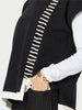 Mode Contrast Stitch Detail Knit - Black/Ivory
