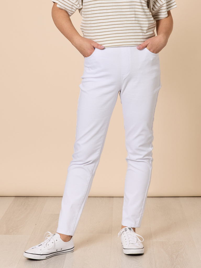 Chicago Slim Leg Jean - White RC&CO
