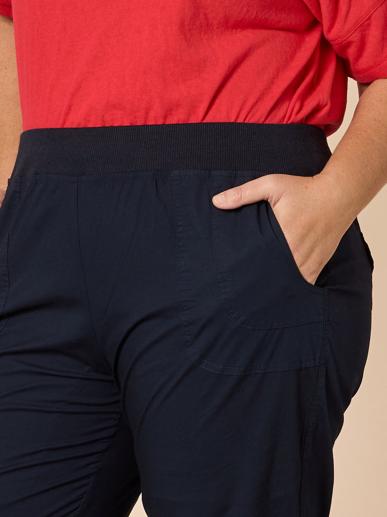 Santorini Cropped Cotton Pant - Navy RC&CO