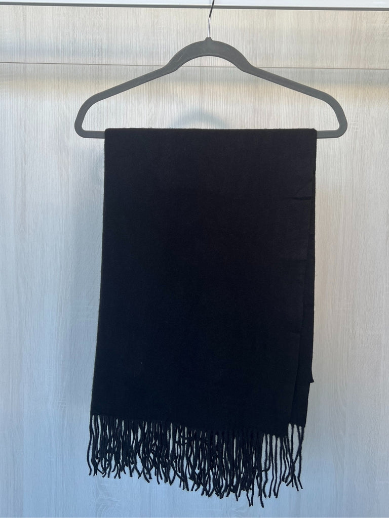 Cost Scarf - Black