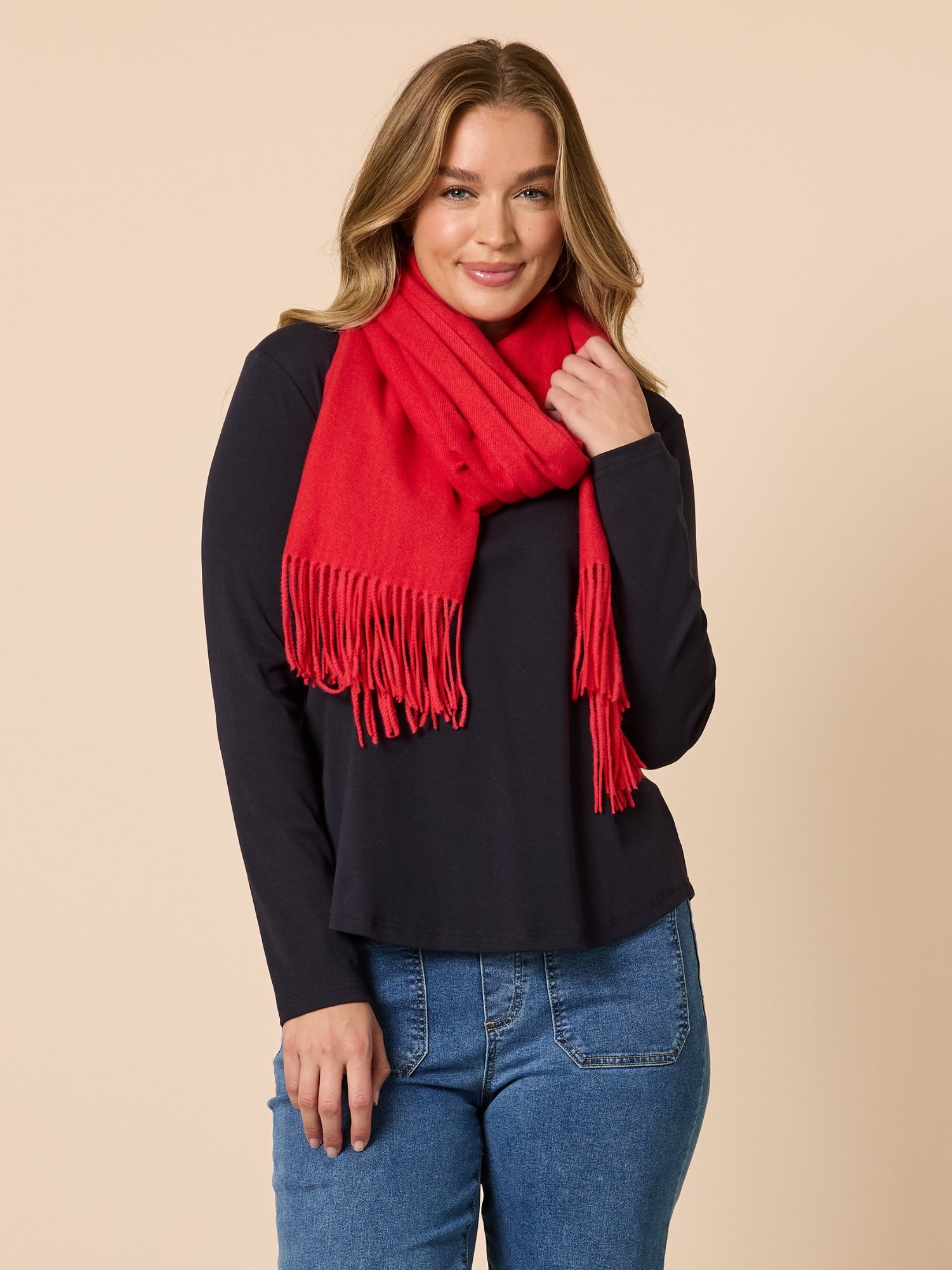 Cosy Fringe Scarf - Red – RC & Co