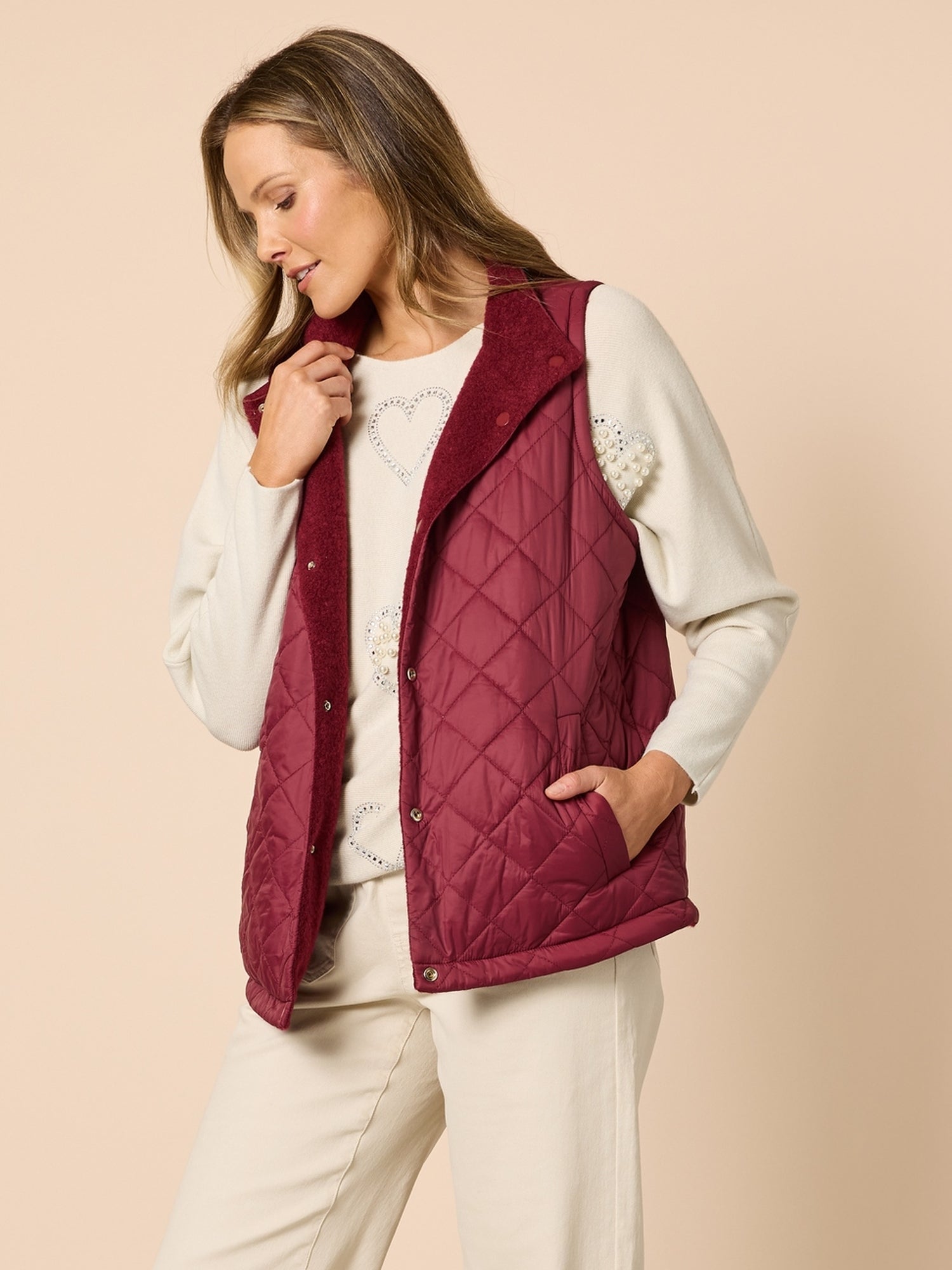 St Moritz Reversible Quilted Vest - Shiraz – RC & Co