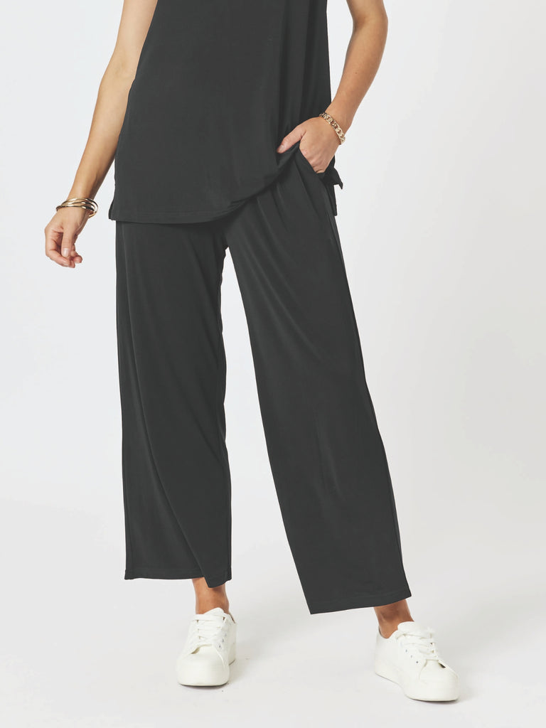 Travel Jersey Wide Leg Pant - Black rc&co