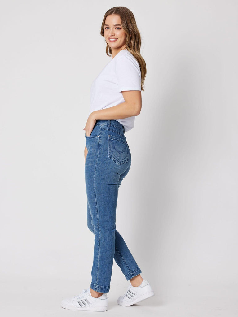 Miracle High Rise Jean - Washed Denim - RC & Co